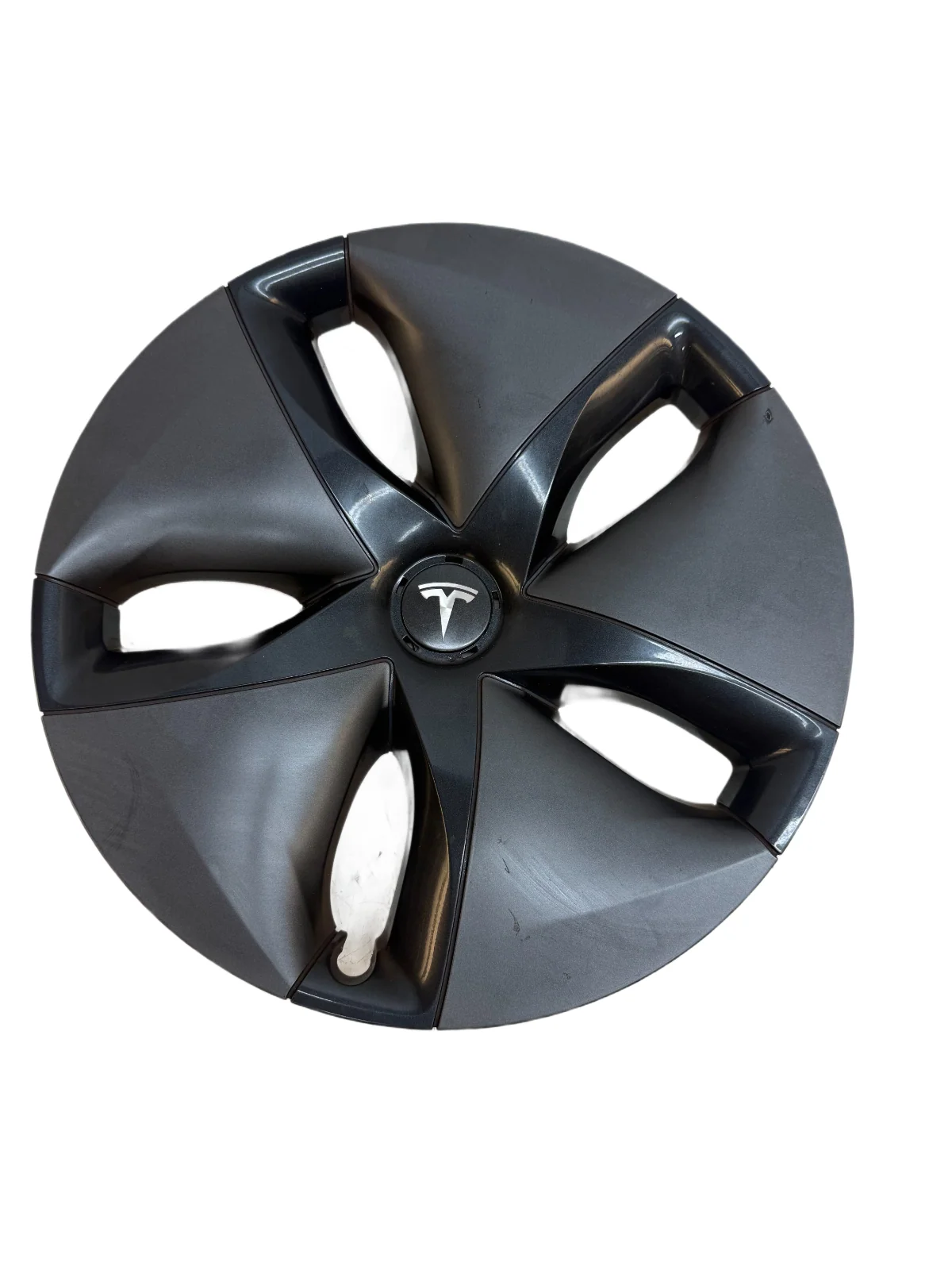 Catalog reference photo: Wheel Rim Cover Hub Cap 18 Inch Fits For Tesla Model 3 2017-2020 18 inch 2017-2014 TESLA MODEL 3 — OE 1044231-99-B
