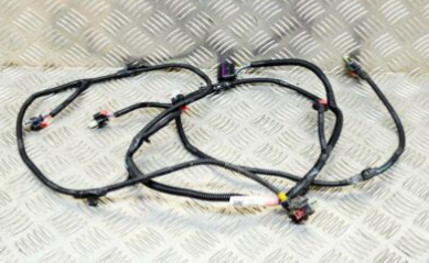 Catalog reference photo: Rear bumper parking sensor wiring harness — OE 1067959-00-E